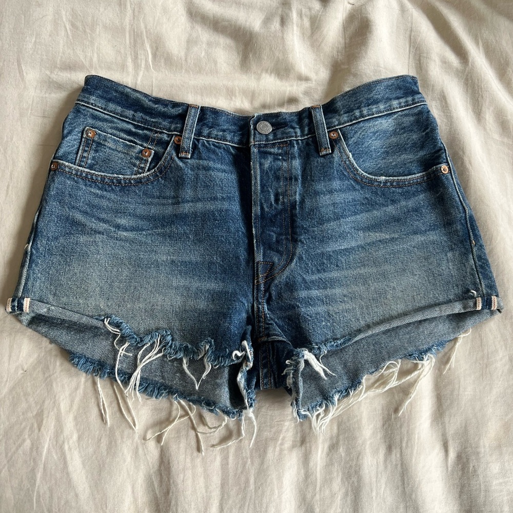 Levi 501 Highrise Jean Short